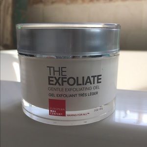 The Exfoliate- Gentle Exfoliating Gel